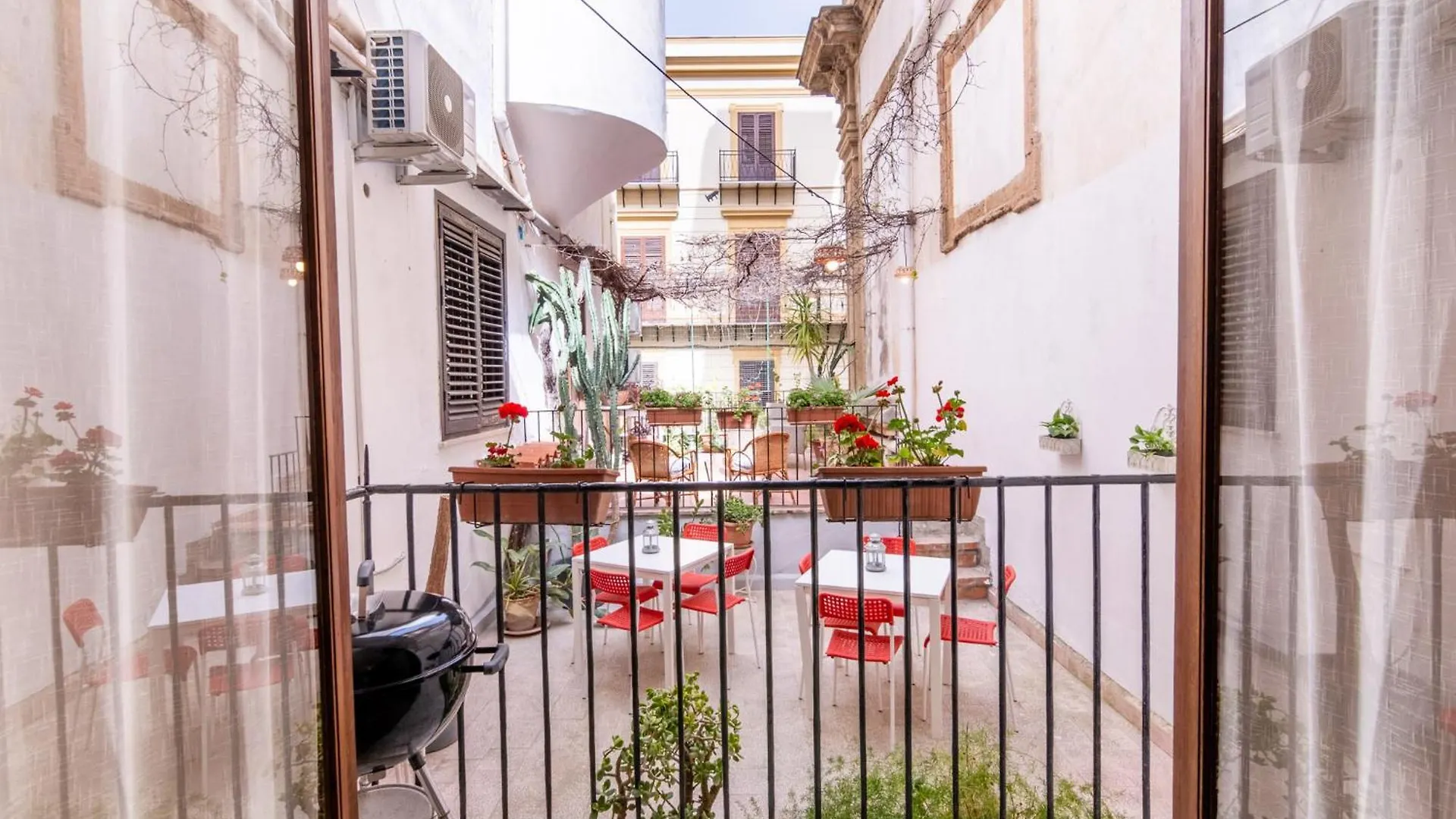 Bed & Breakfast Palazzo Del Bono Suites Palermo Italy