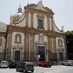 Frühstückspension Casa Miqva - In Shared, Palermo